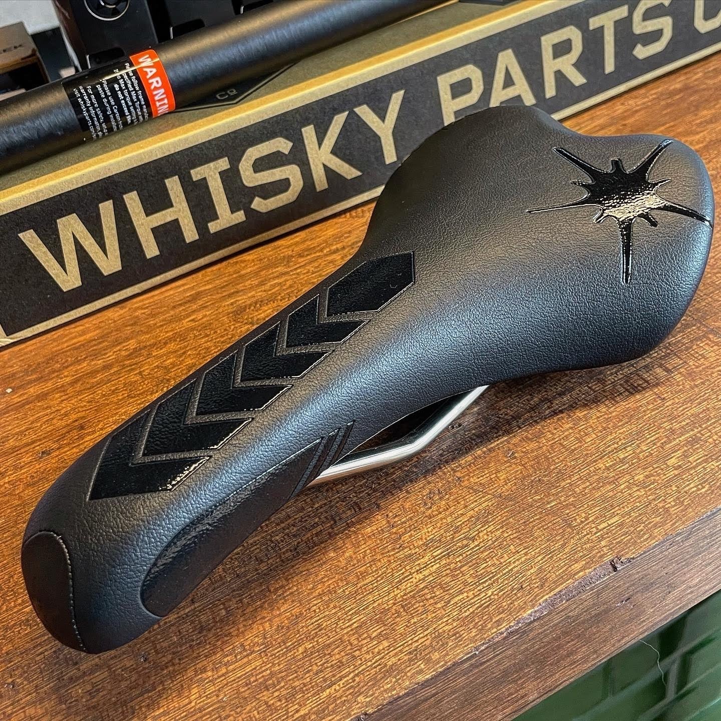 On-One Big Nose Saddle