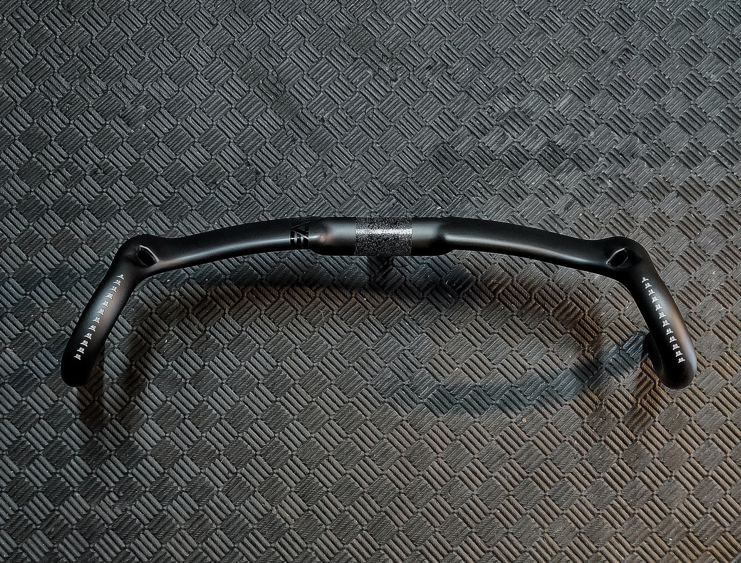 Evade Batwing Carbon