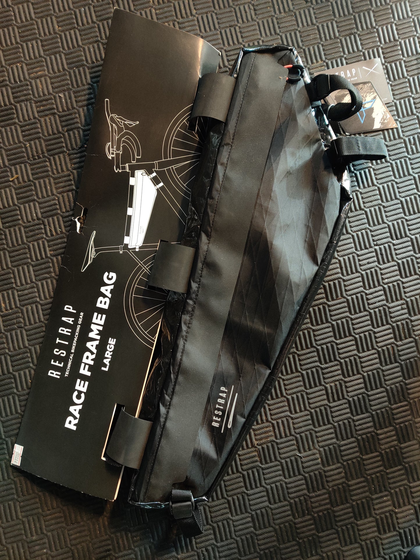 Restrap Race Frame Pack